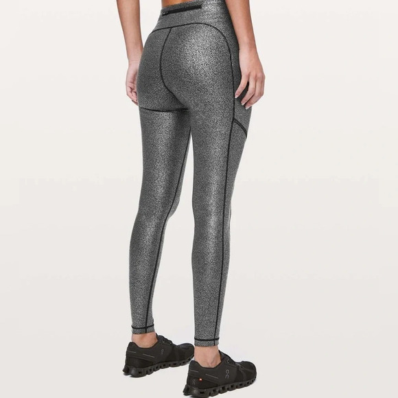 Lululemon Speed Up Tight Luminosity Foil Print Black Silver - Size 4 - Picture 2 of 14